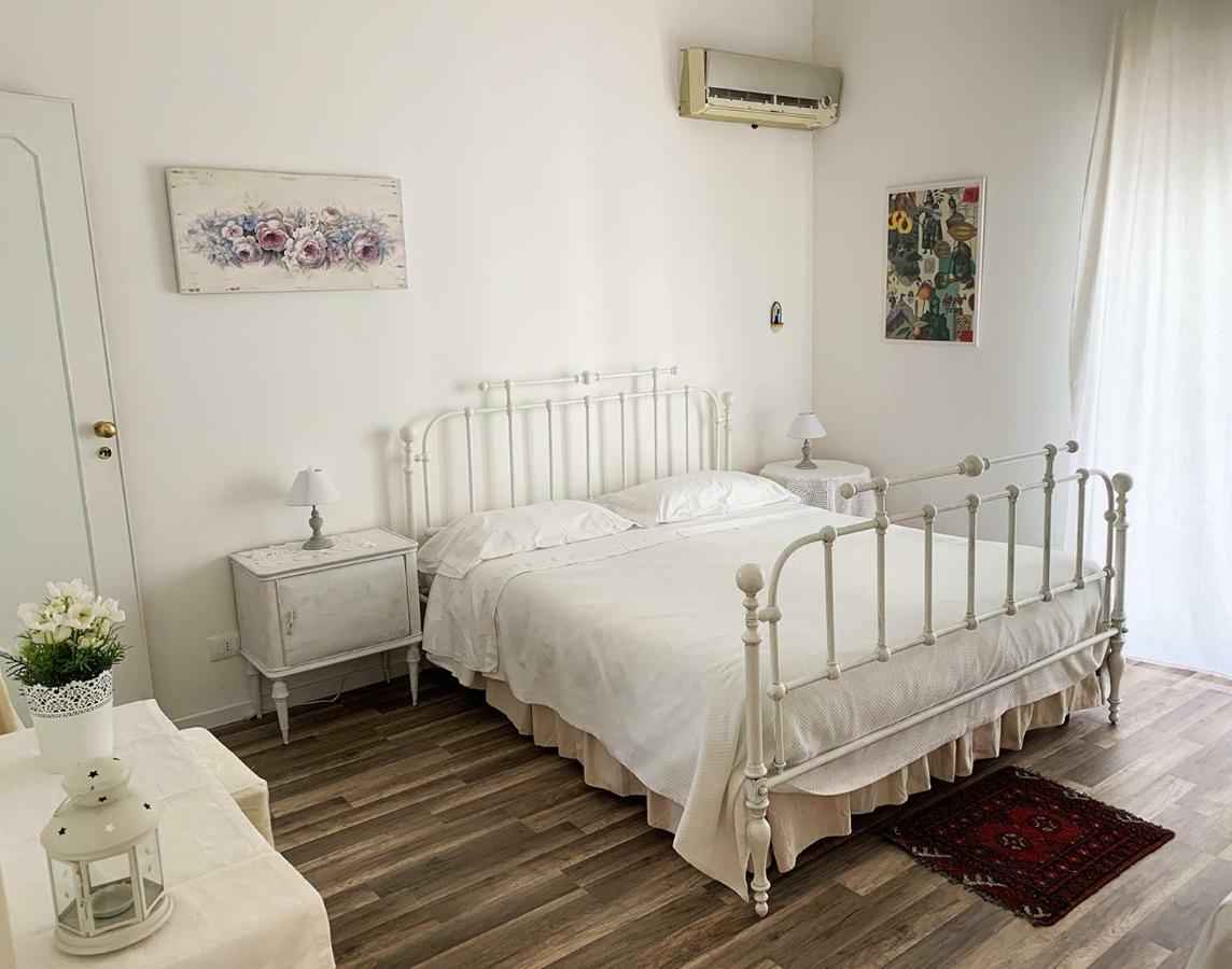 B&B Liolà Patti Ngoại thất bức ảnh